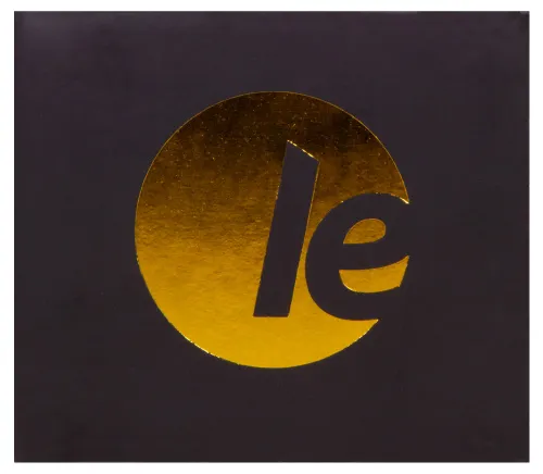 6463664 Levenhuk Atom 10x42 egyszemes távcső,  15