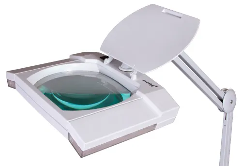 képe Levenhuk Zeno Lamp ZL23 LUM nagyító,  7